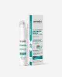 ACNE Roll-on 15 ml – bote con embalaje exterior, cuidado Dermedics para pieles grasas y con tendencia a imperfecciones